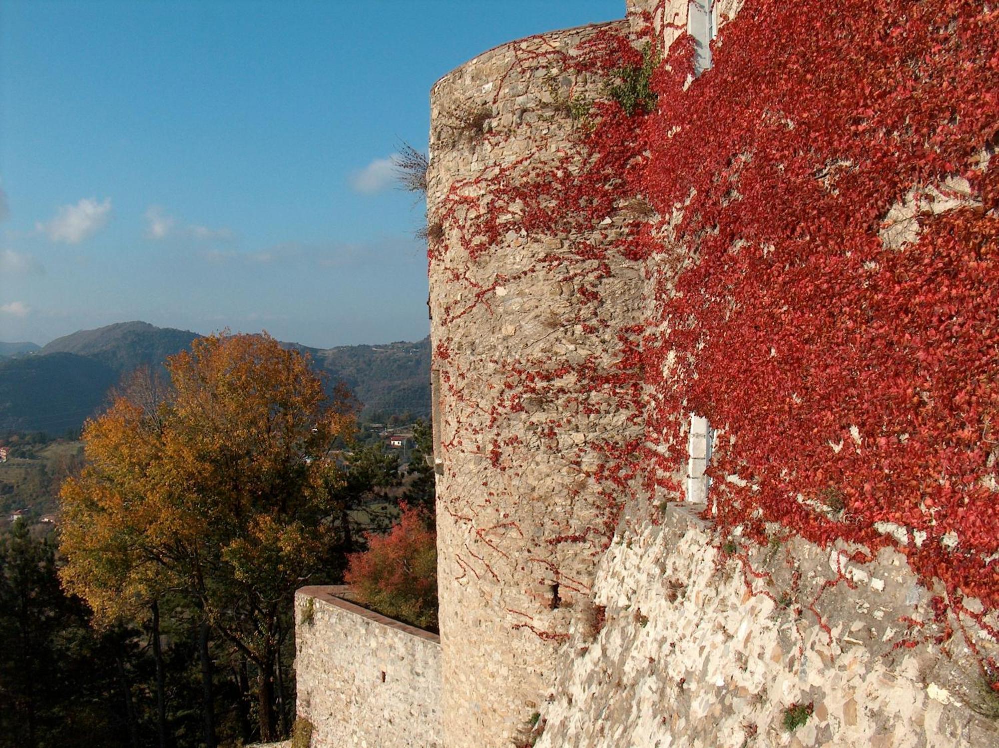 Castello Malaspina Di Fosdinovo Hotel Buitenkant foto