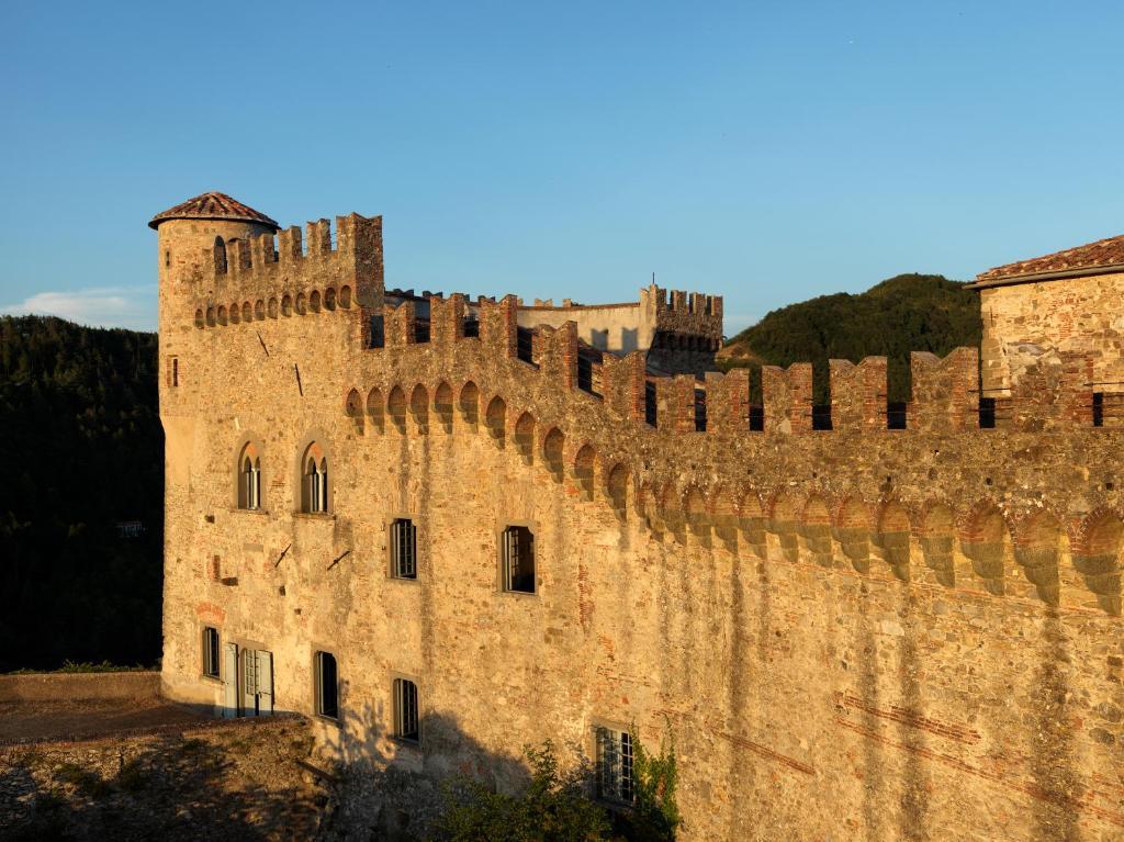 Castello Malaspina Di Fosdinovo Hotel Buitenkant foto